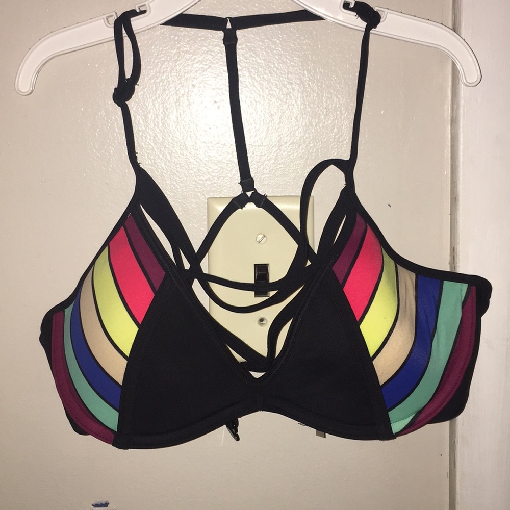 Bikini top